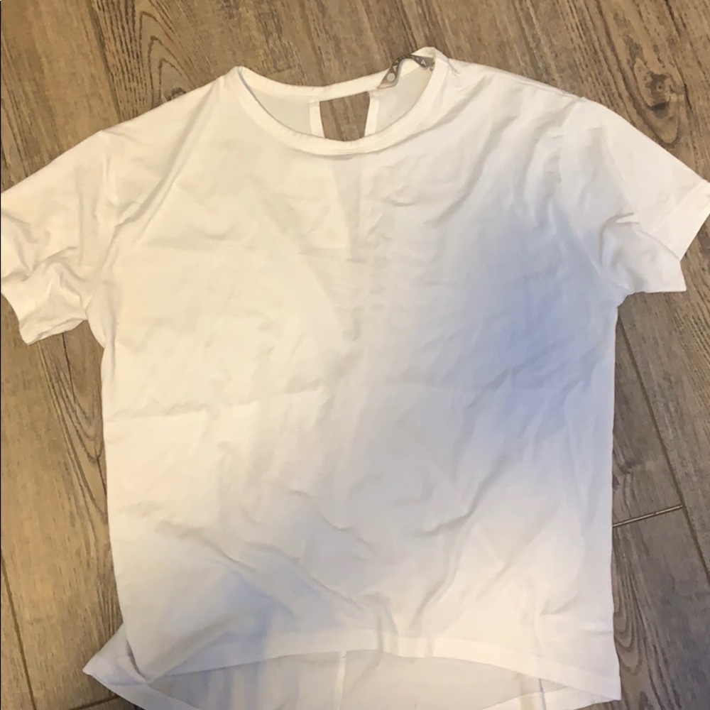 Comfy workout shirt with open back